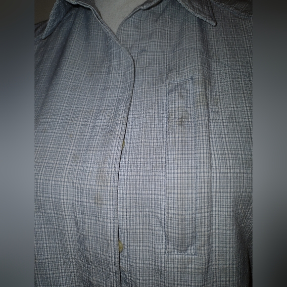 North Face Shirt - Picture 4 of 5